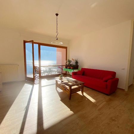 Big Apartment With Lake View And Two Bedrooms Сала-Комачина Экстерьер фото