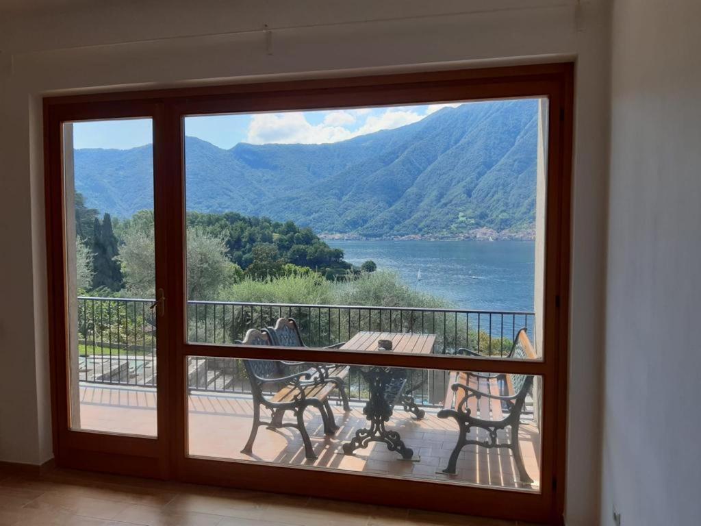 Big Apartment With Lake View And Two Bedrooms Сала-Комачина Экстерьер фото