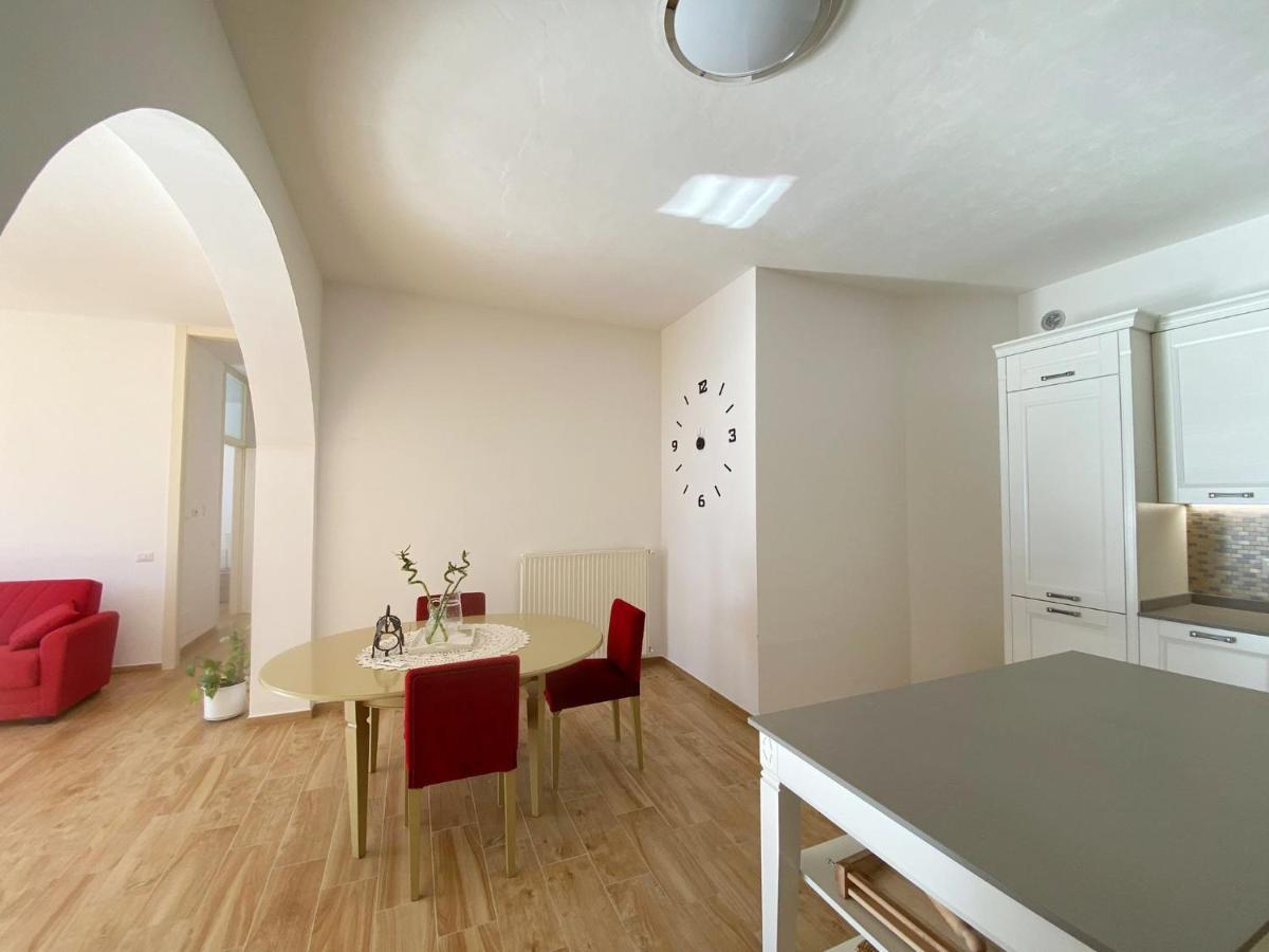 Big Apartment With Lake View And Two Bedrooms Сала-Комачина Экстерьер фото